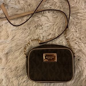 Small crossbody Michael Kors bag